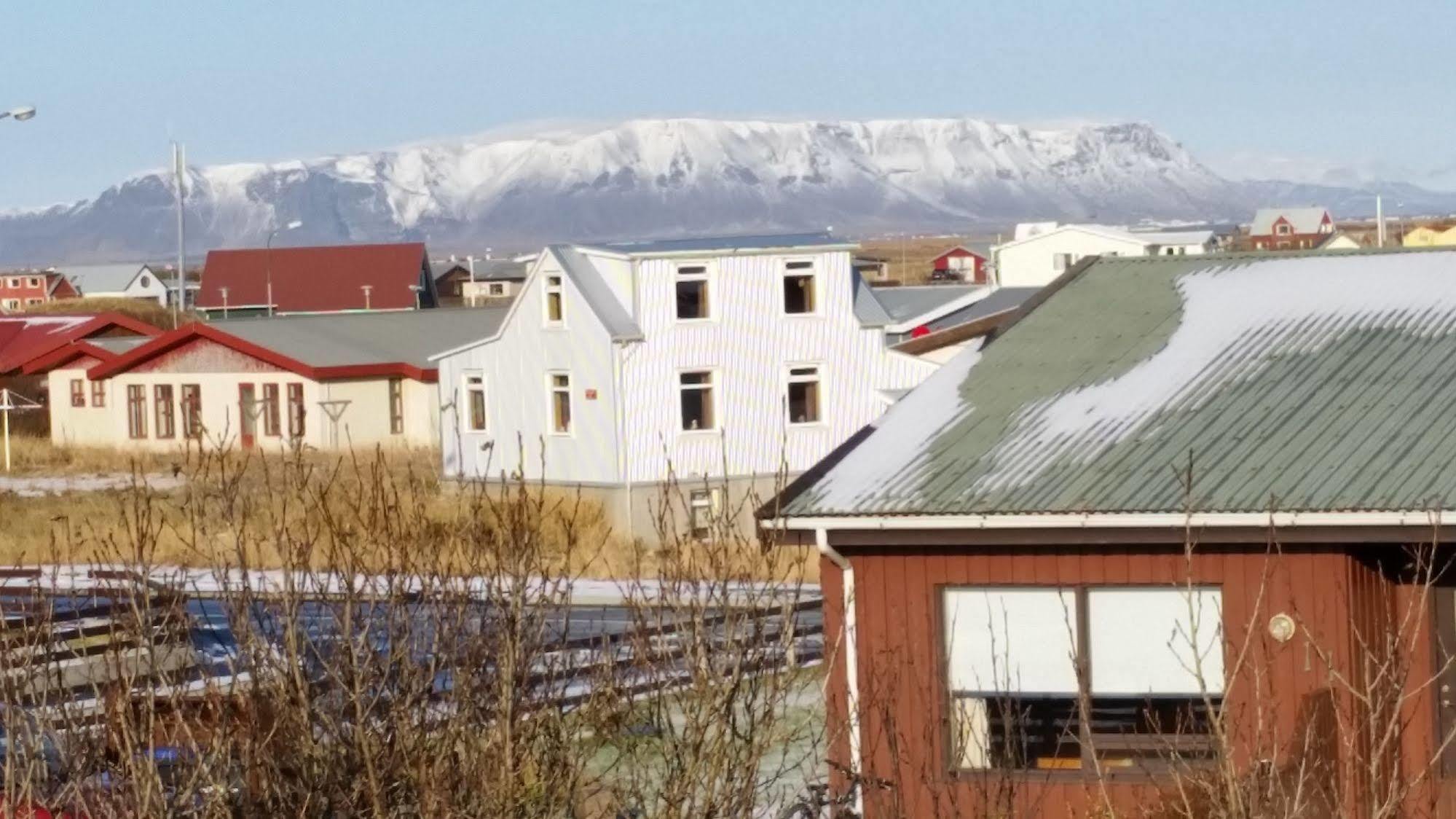 Guesthouse Heba Stokkseyri Exterior foto
